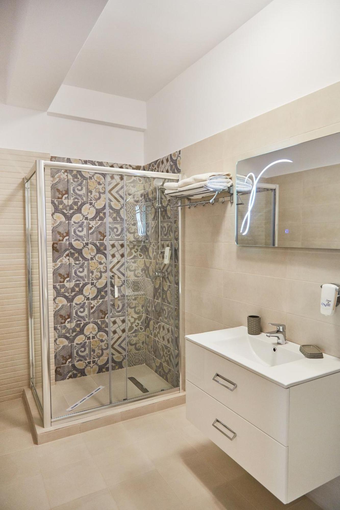 Excelsior Apartaments Mamaia Nord Năvodari Exterior foto